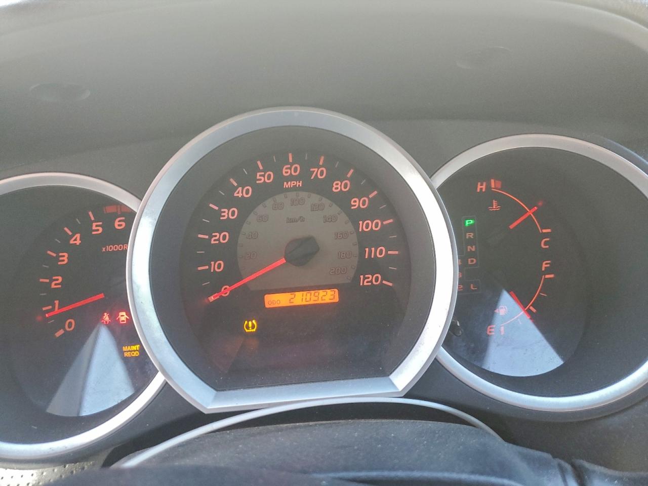 Toyota Tacoma Double Cab Prerunner Image 10