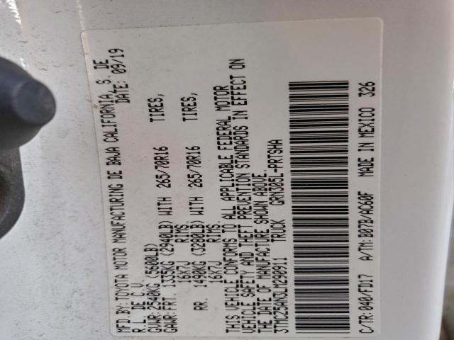 Toyota Tacoma Double Cab Image 13