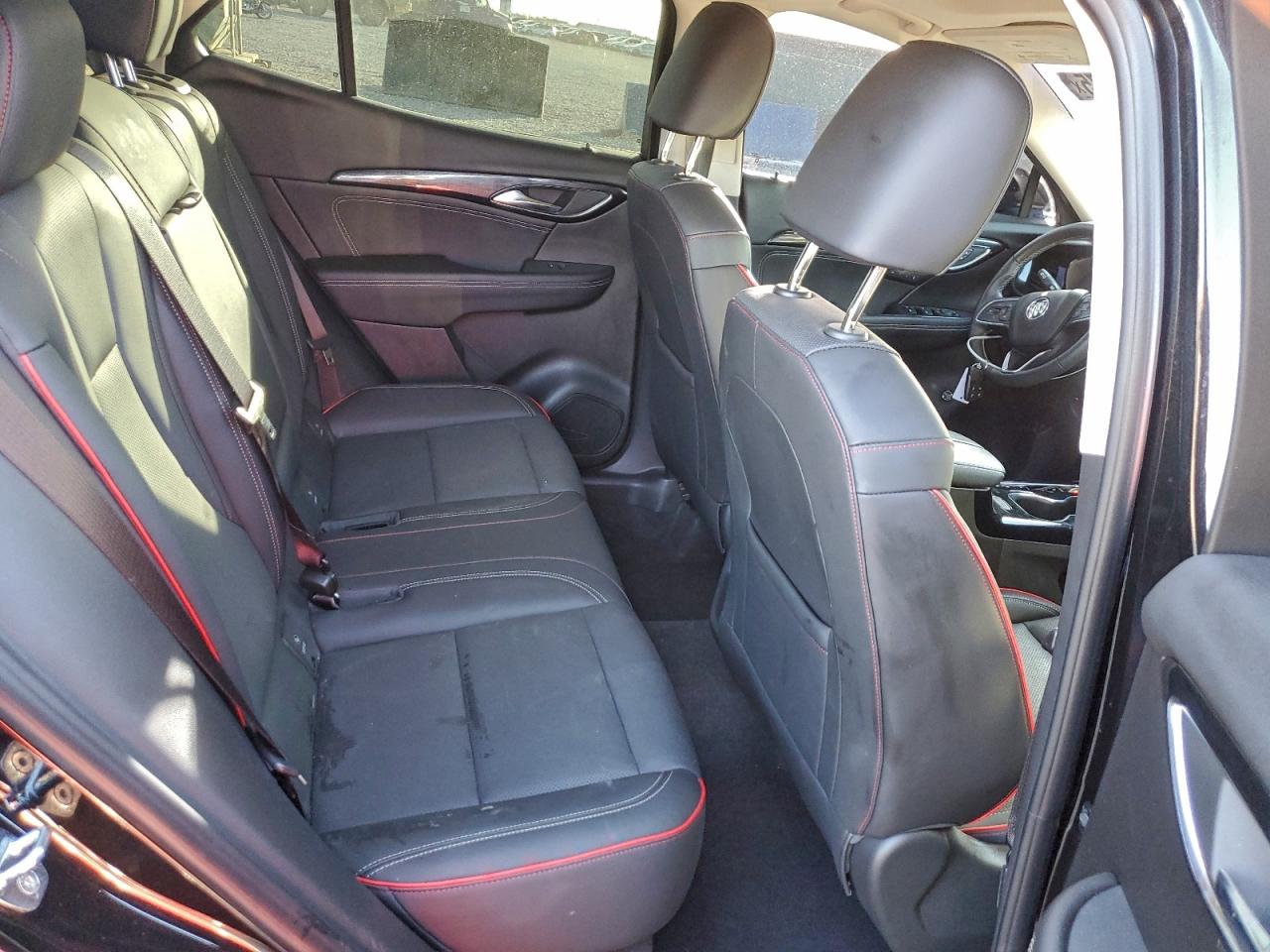 Buick Envision Essence Image 12