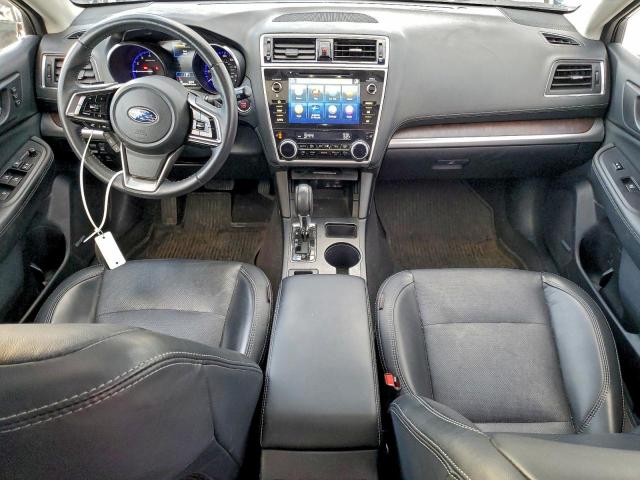 Subaru Outback 2.5i Limited Image 8
