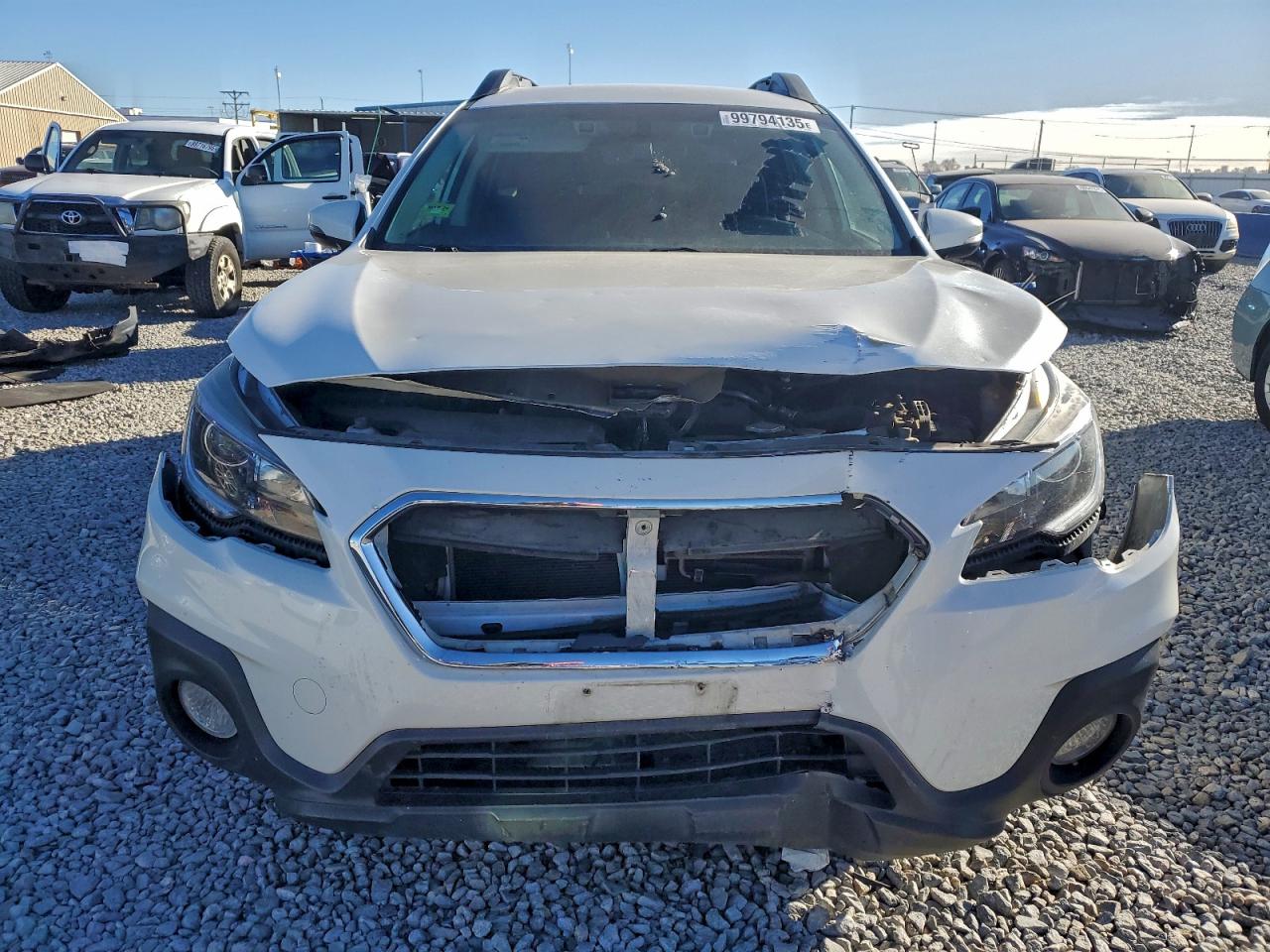 Subaru Outback 2.5i Premium Image 2