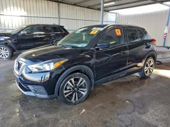  Salvage Nissan Kicks