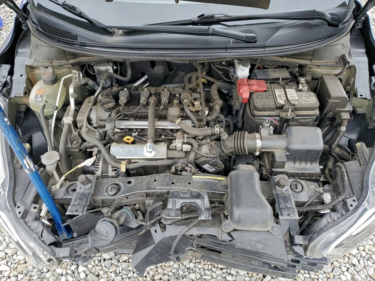 Nissan Versa S Image 11