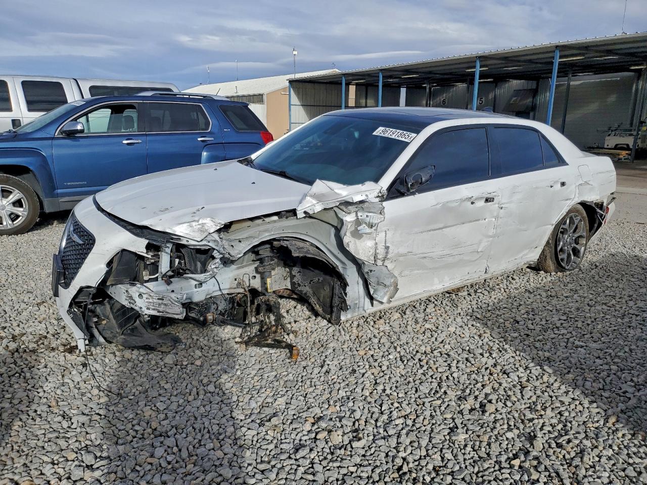 Chrysler 300 S Image 1