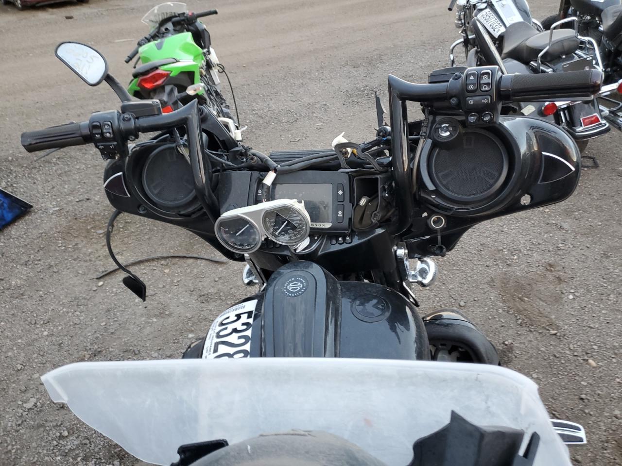 Harley-Davidson Fl Cvo Street Glide Image 9