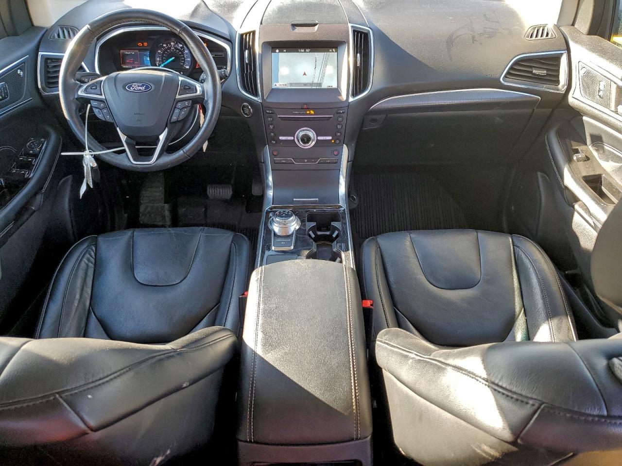 Ford Edge Titanium Image 13