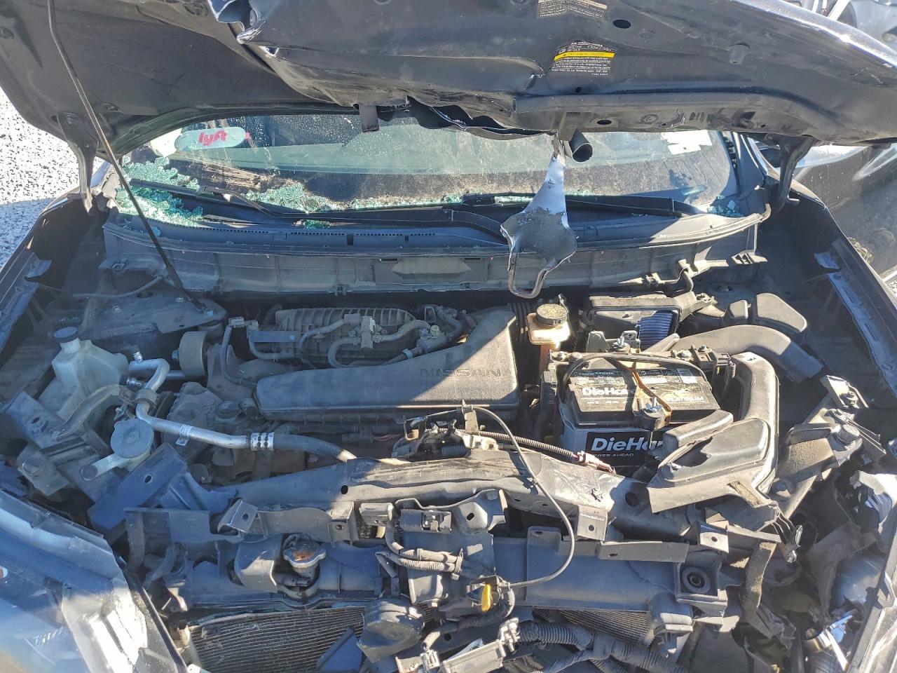 Nissan Rogue S Image 6