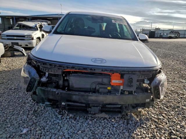 Hyundai KONA Se Image 4