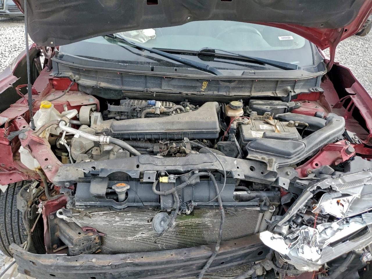 Nissan Rogue S Image 5