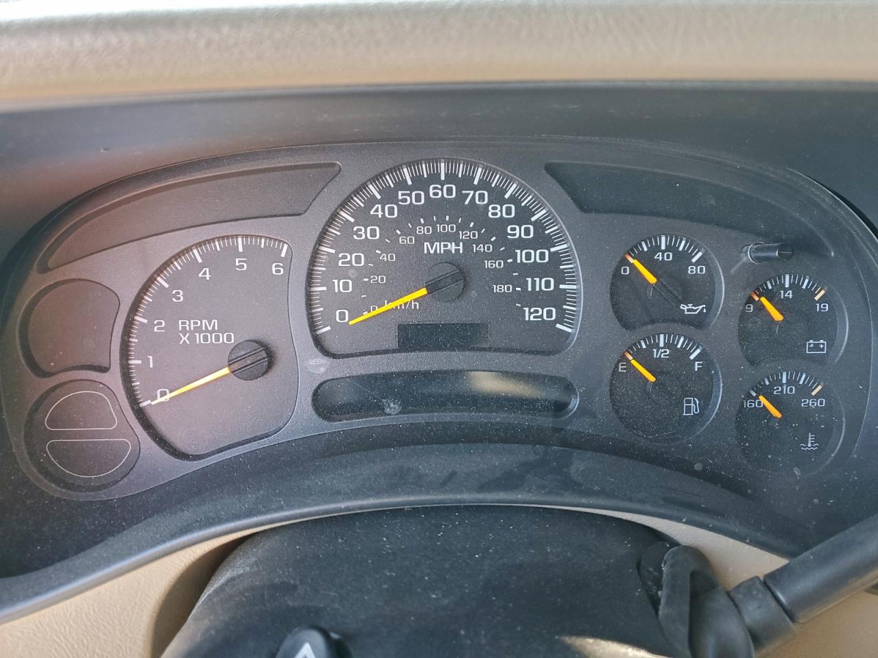 Chevrolet Silverado K1500 Image 5