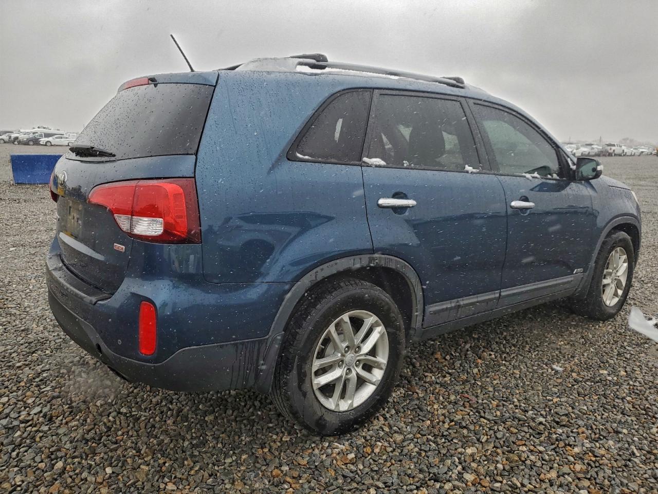 Kia Sorento Lx Image 2