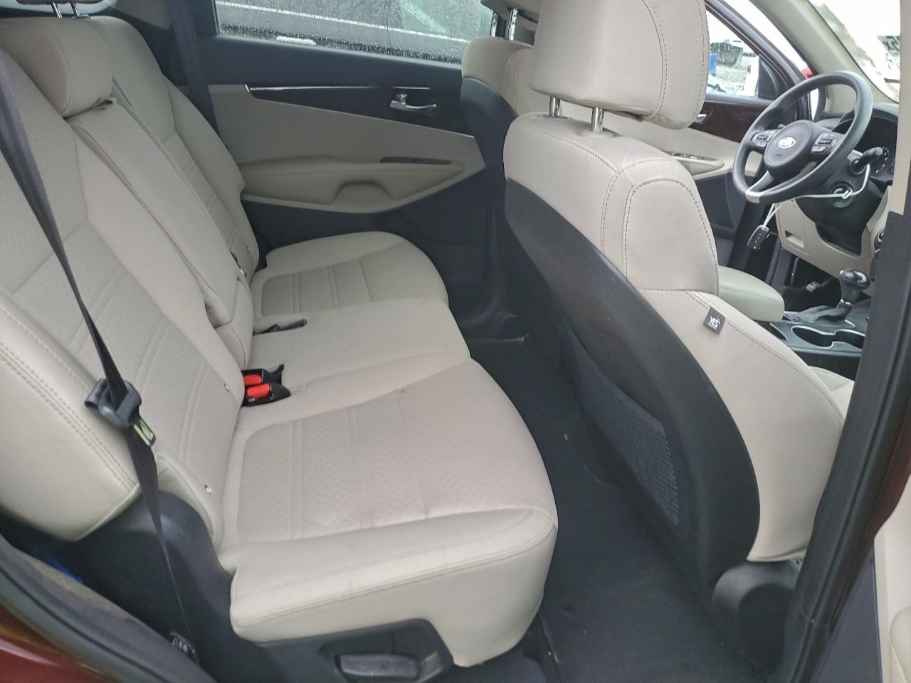 Kia Sorento Lx Image 7