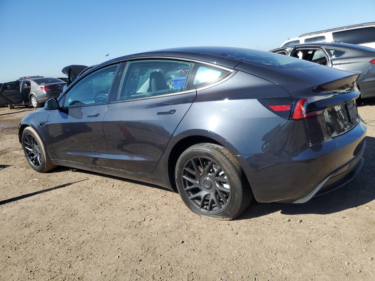 Tesla Model 3 Image 13