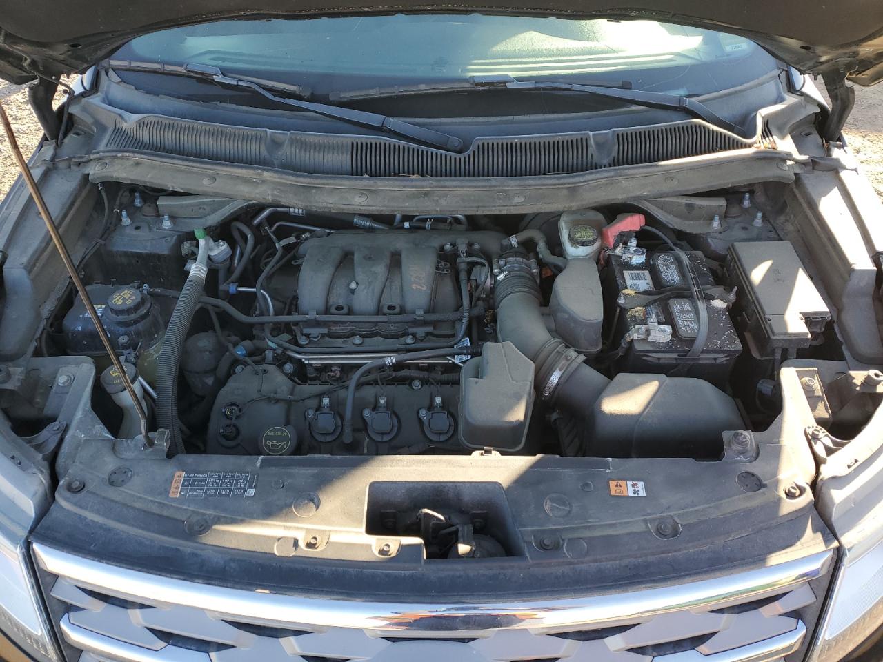 Ford Explorer Xlt Image 12