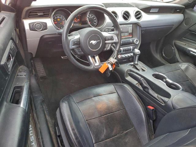 Ford Mustang Image 9