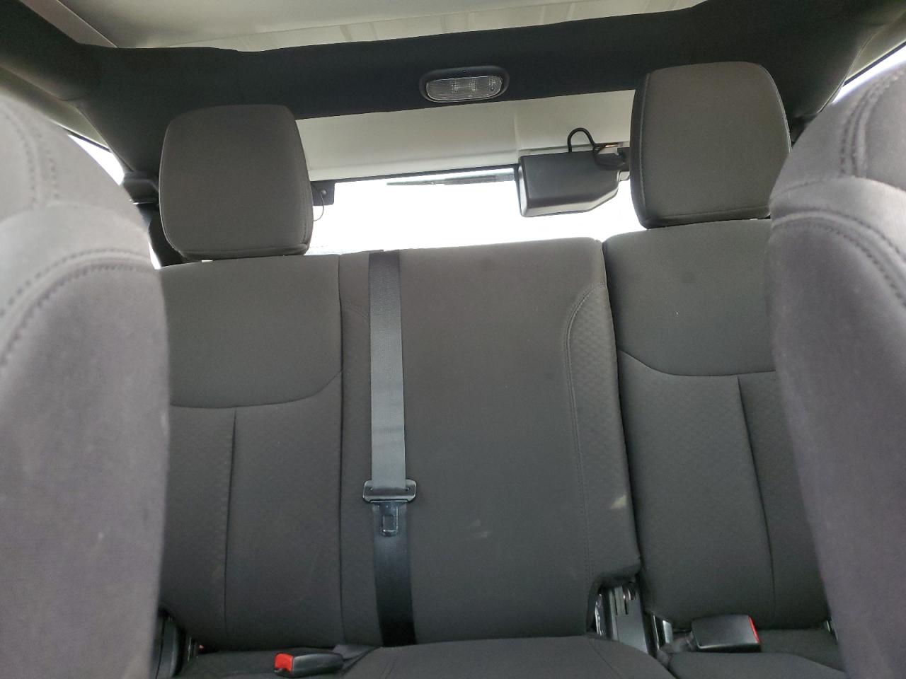 Jeep Wrangler Sport Image 8