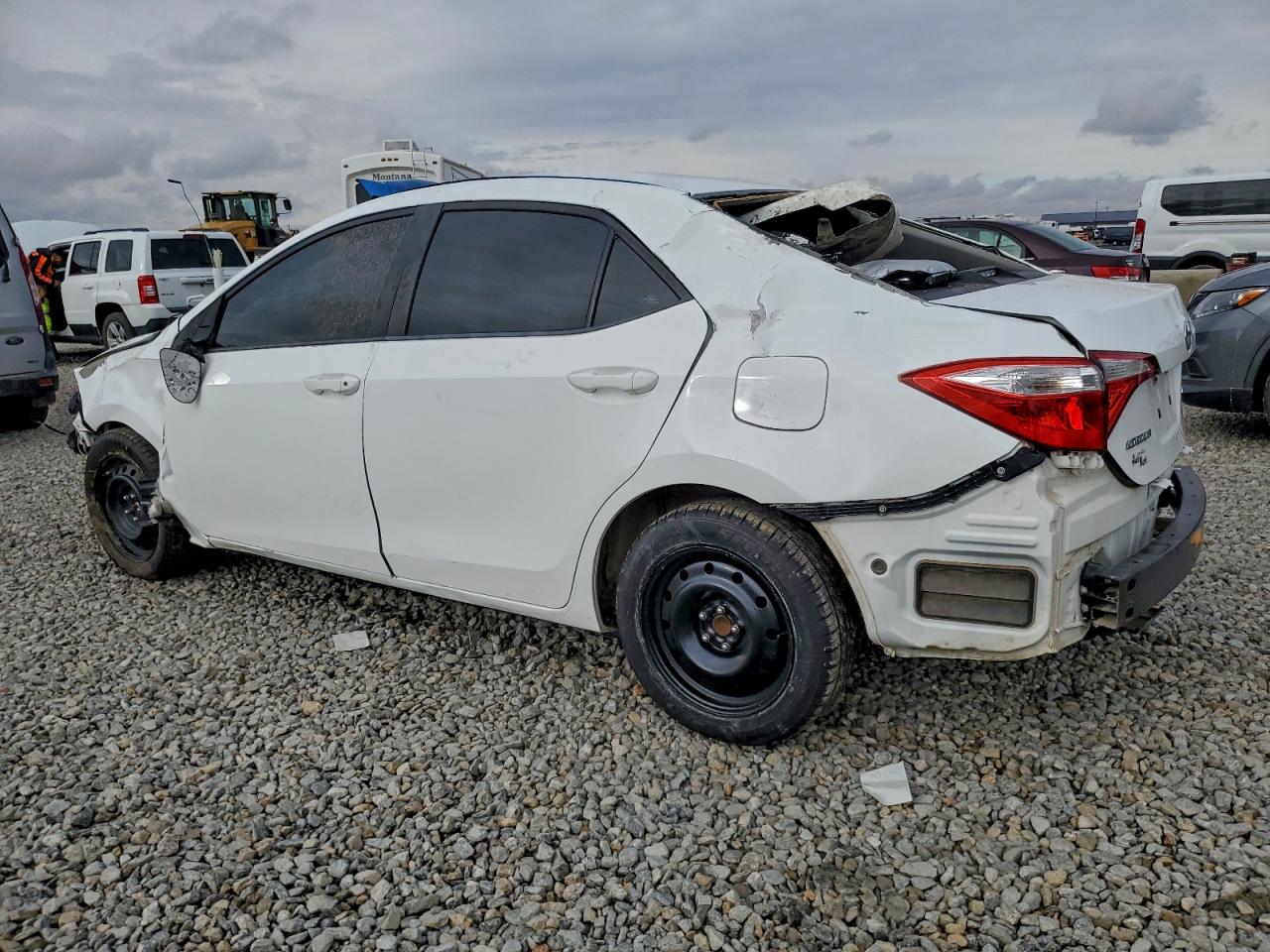 Toyota Corolla L Image 3