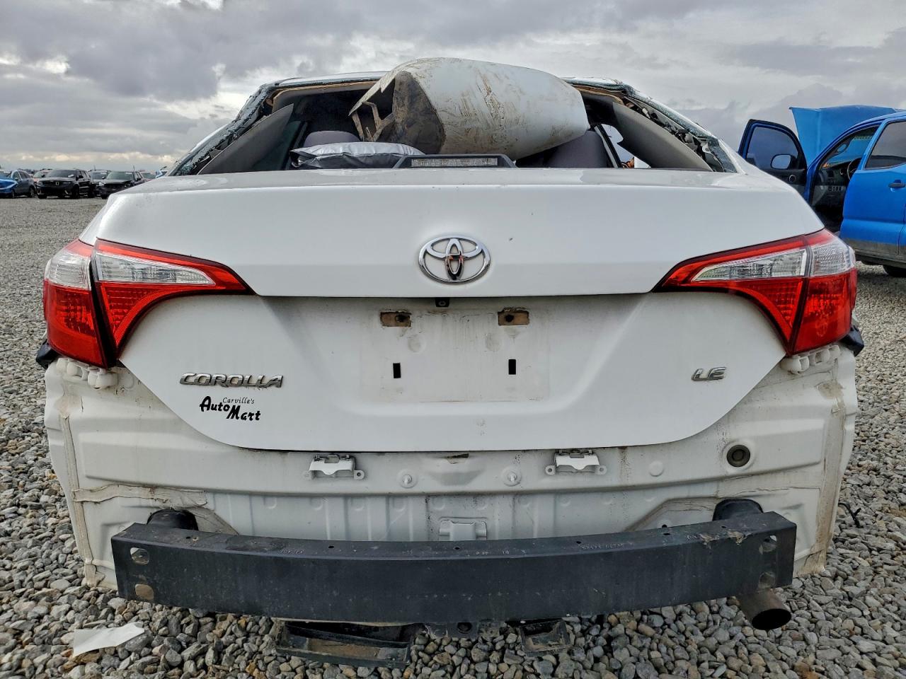 Toyota Corolla L Image 12