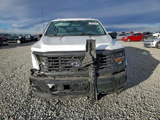 Ford F-150 Xl Image 4