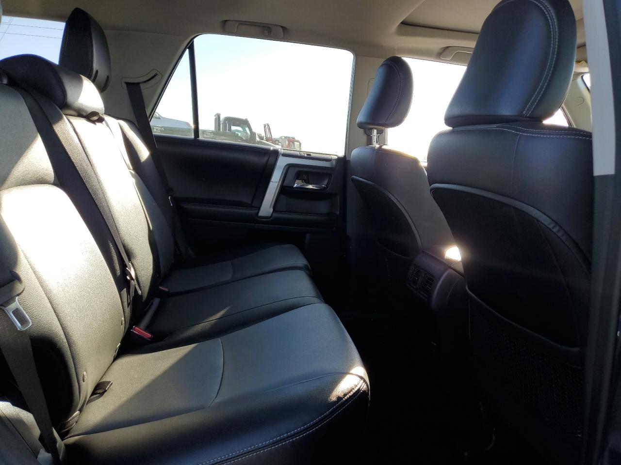 Toyota 4Runner Sr5/sr5 Premium Image 9