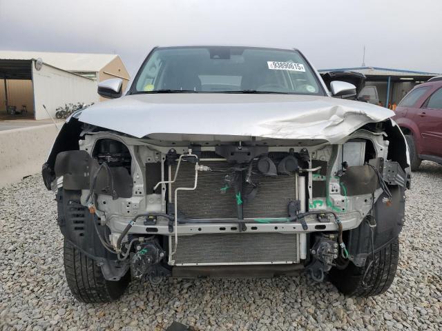 Toyota 4Runner Se Image 3