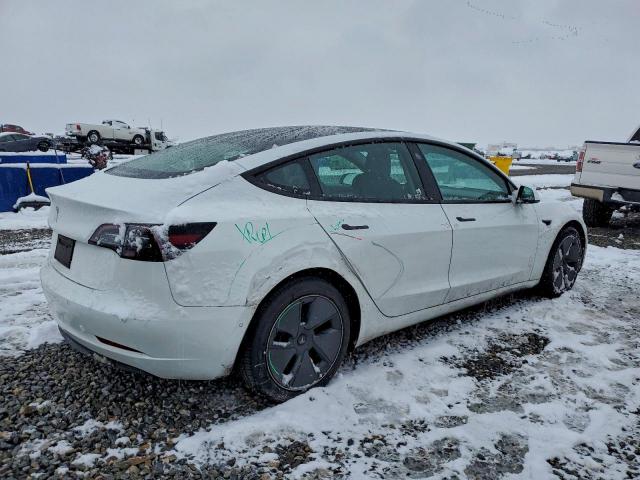 Tesla Model 3 Image 5