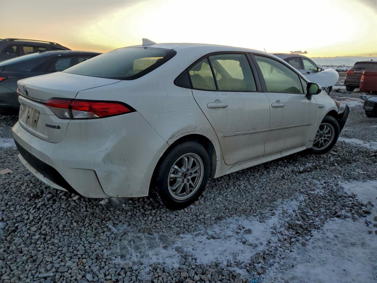 Toyota Corolla Le Image 9