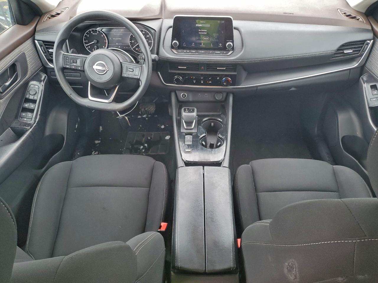 Nissan Rogue S Image 5