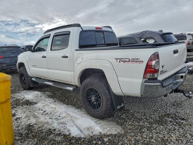 Toyota Tacoma Double Cab Image 10