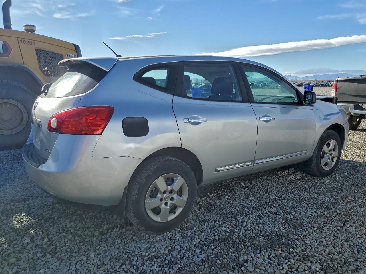 Nissan Rogue S Image 12