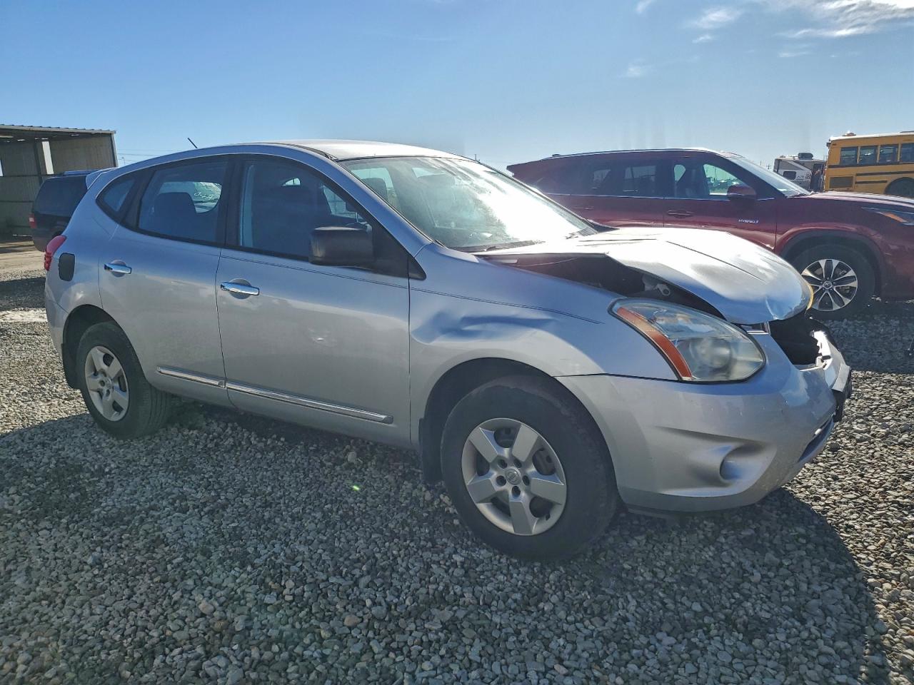 Nissan Rogue S Image 2