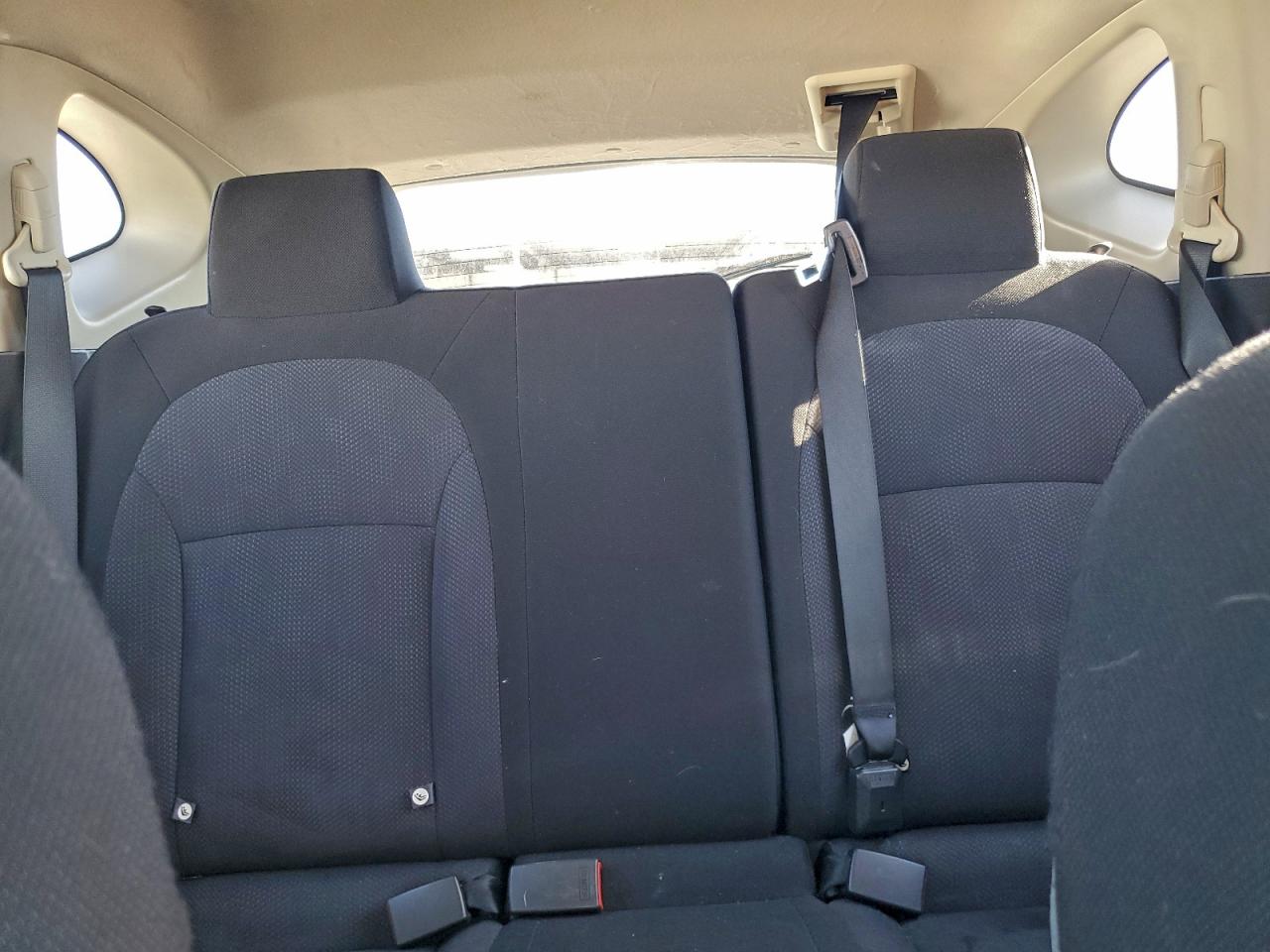 Nissan Rogue S Image 5