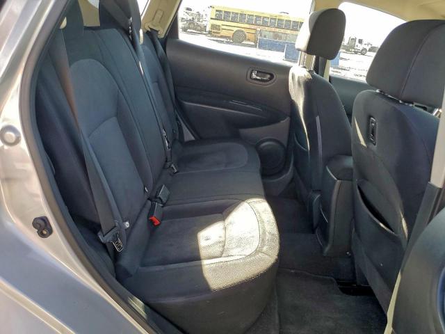 Nissan Rogue S Image 3