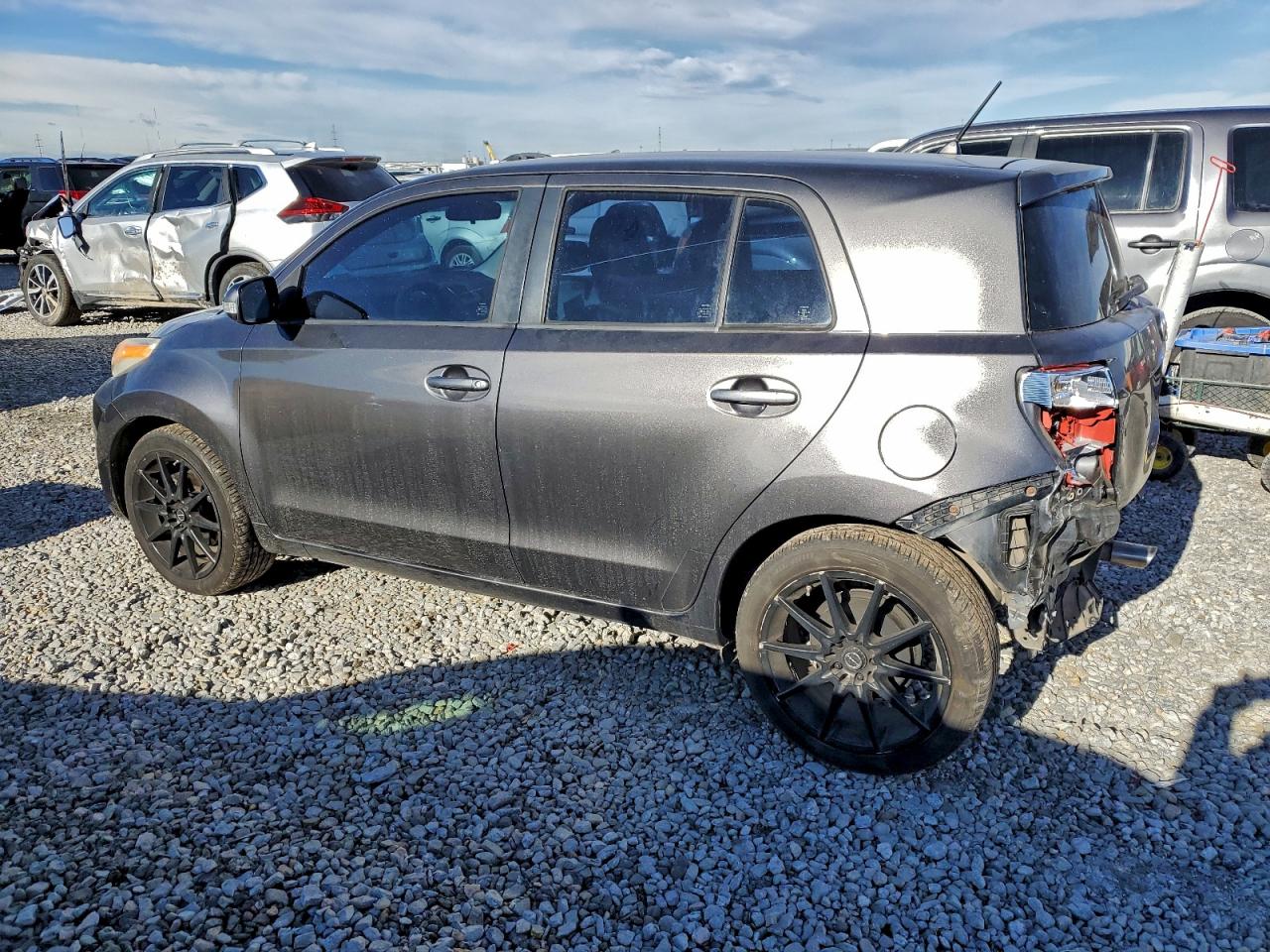 Toyota Scion Image 11