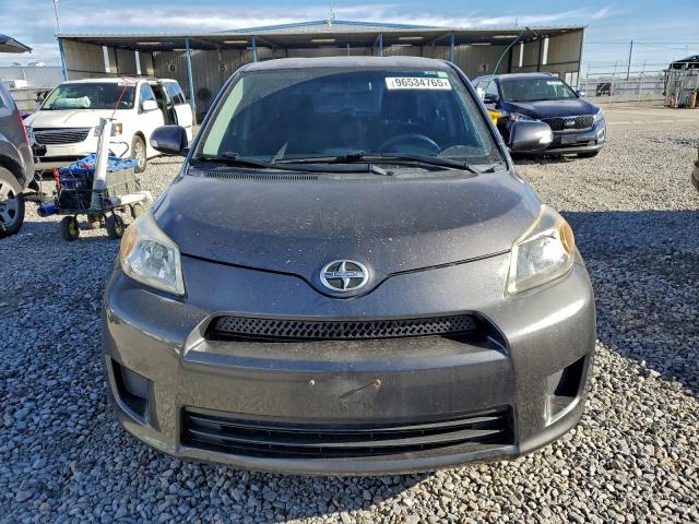 Toyota Scion Image 12