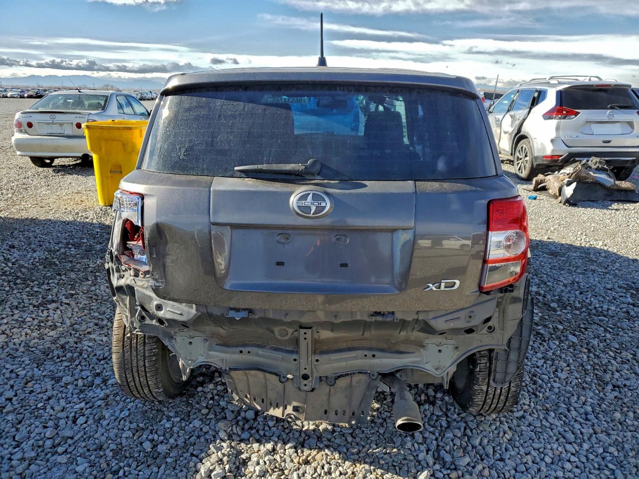 Toyota Scion Image 2