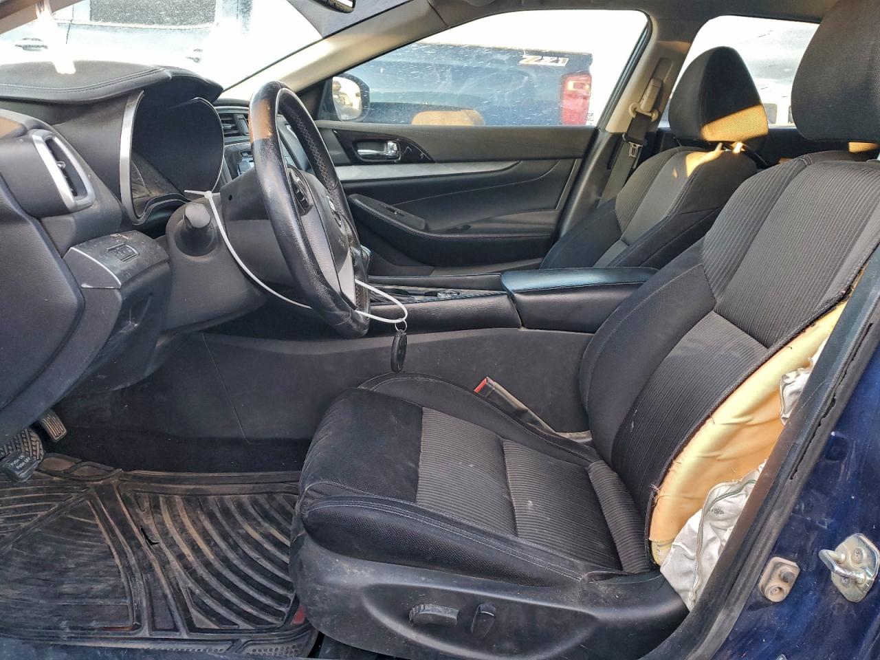 Nissan Maxima 3.5s Image 9