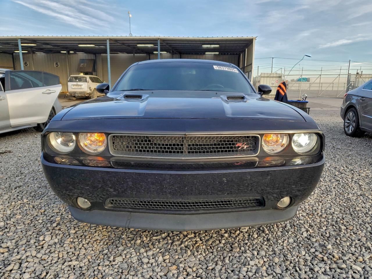 Dodge Challenger R/t Image 4