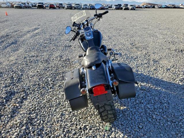 Harley-Davidson Fx Dyna Fat Bob Image 3