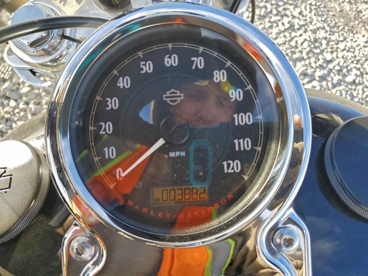 Harley-Davidson Fx Dyna Fat Bob Image 9