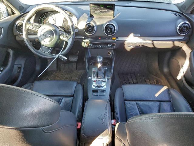 Audi A3 E-tron Premium Plus Image 2