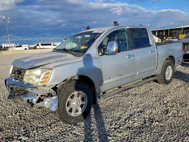  Salvage Nissan Titan