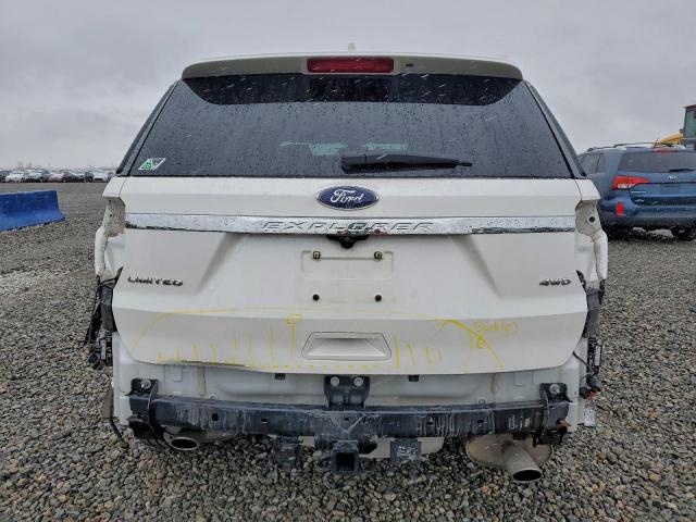 Ford Explorer Limited Image 10