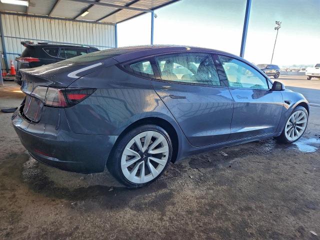 Tesla Model 3 Image 10