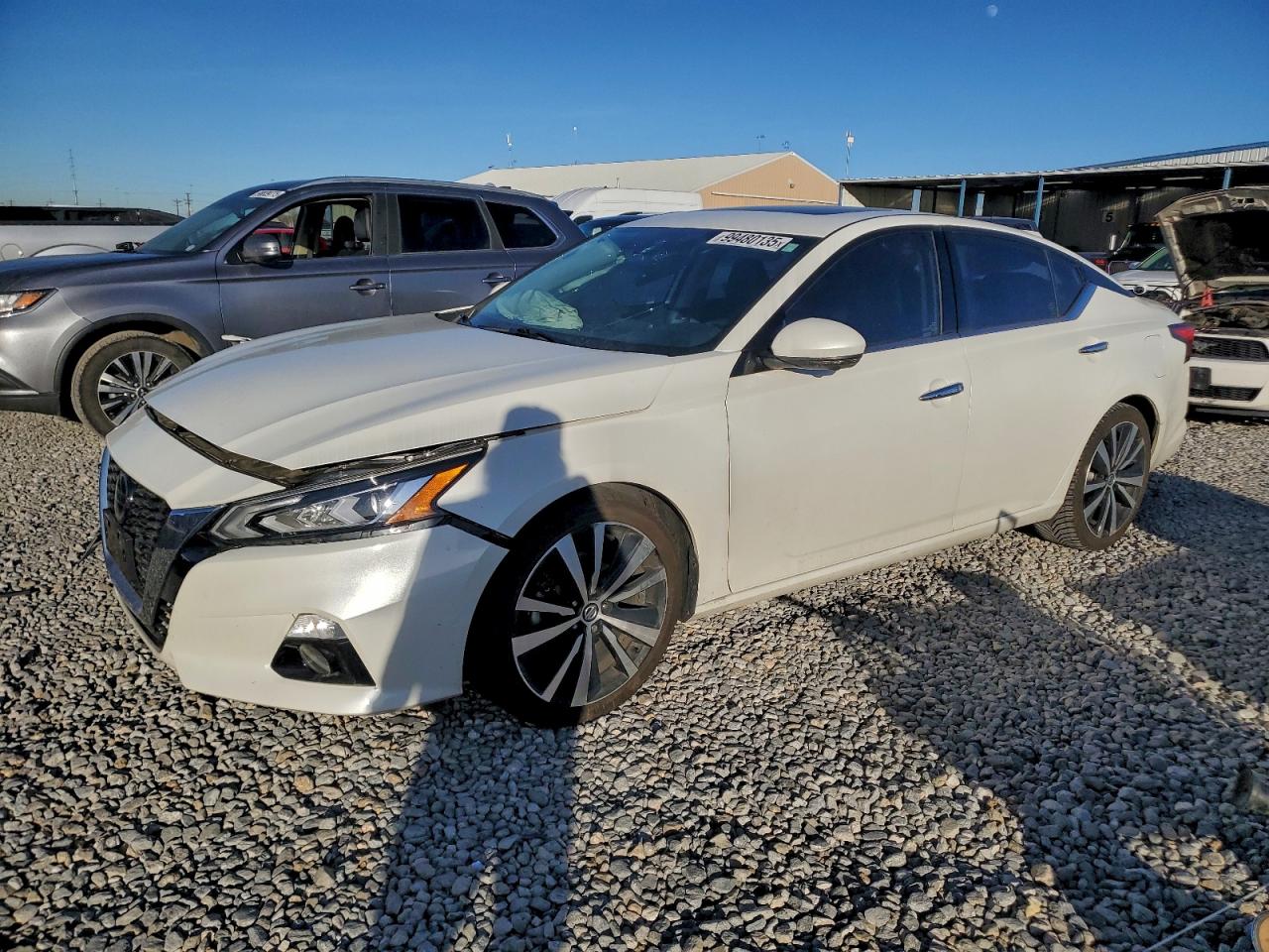 Nissan Altima Platinum Image 1