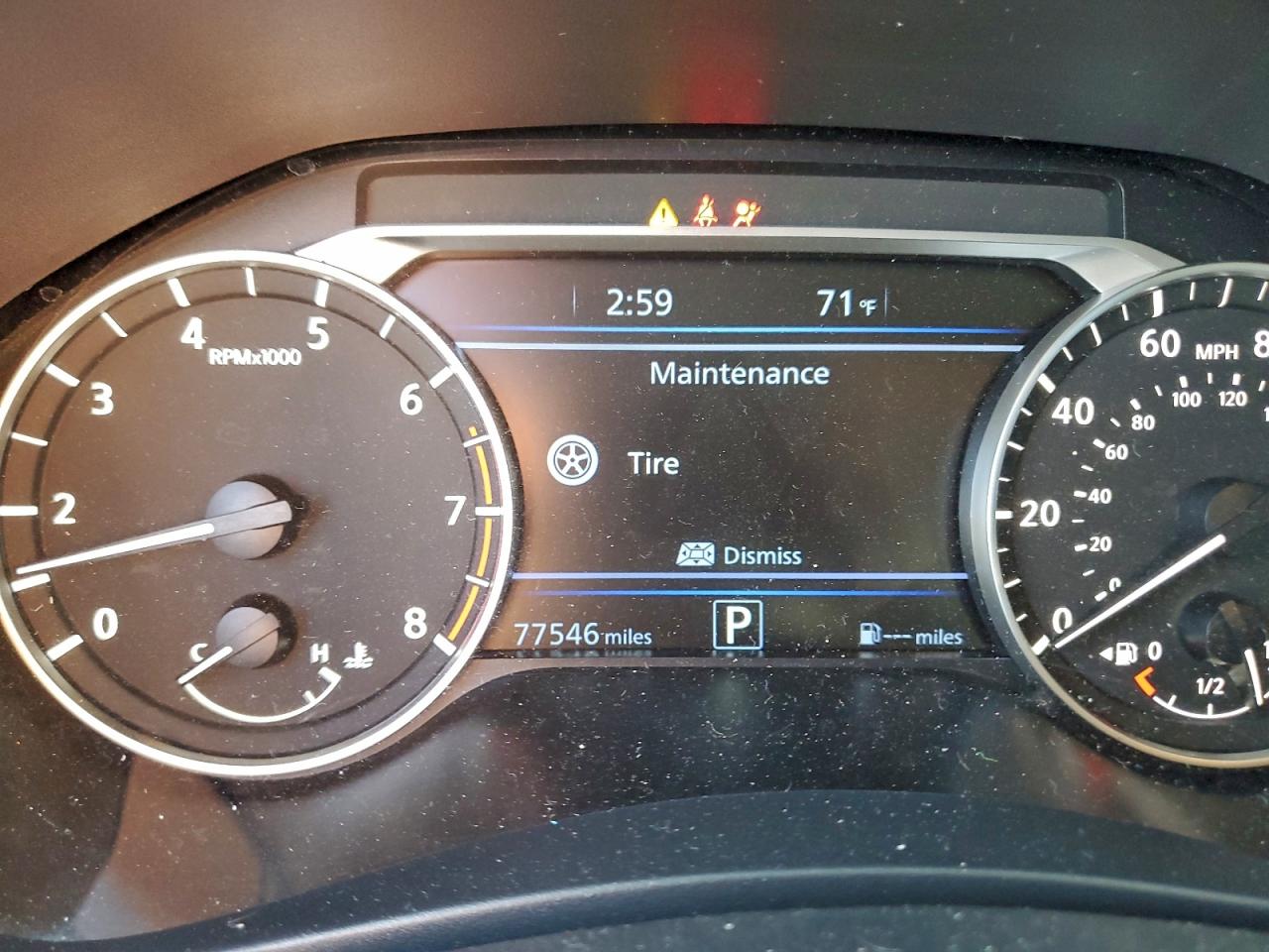 Nissan Altima Platinum Image 5