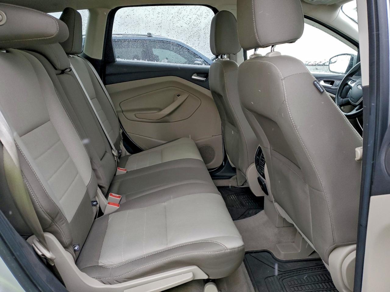 Ford Escape Se Image 9