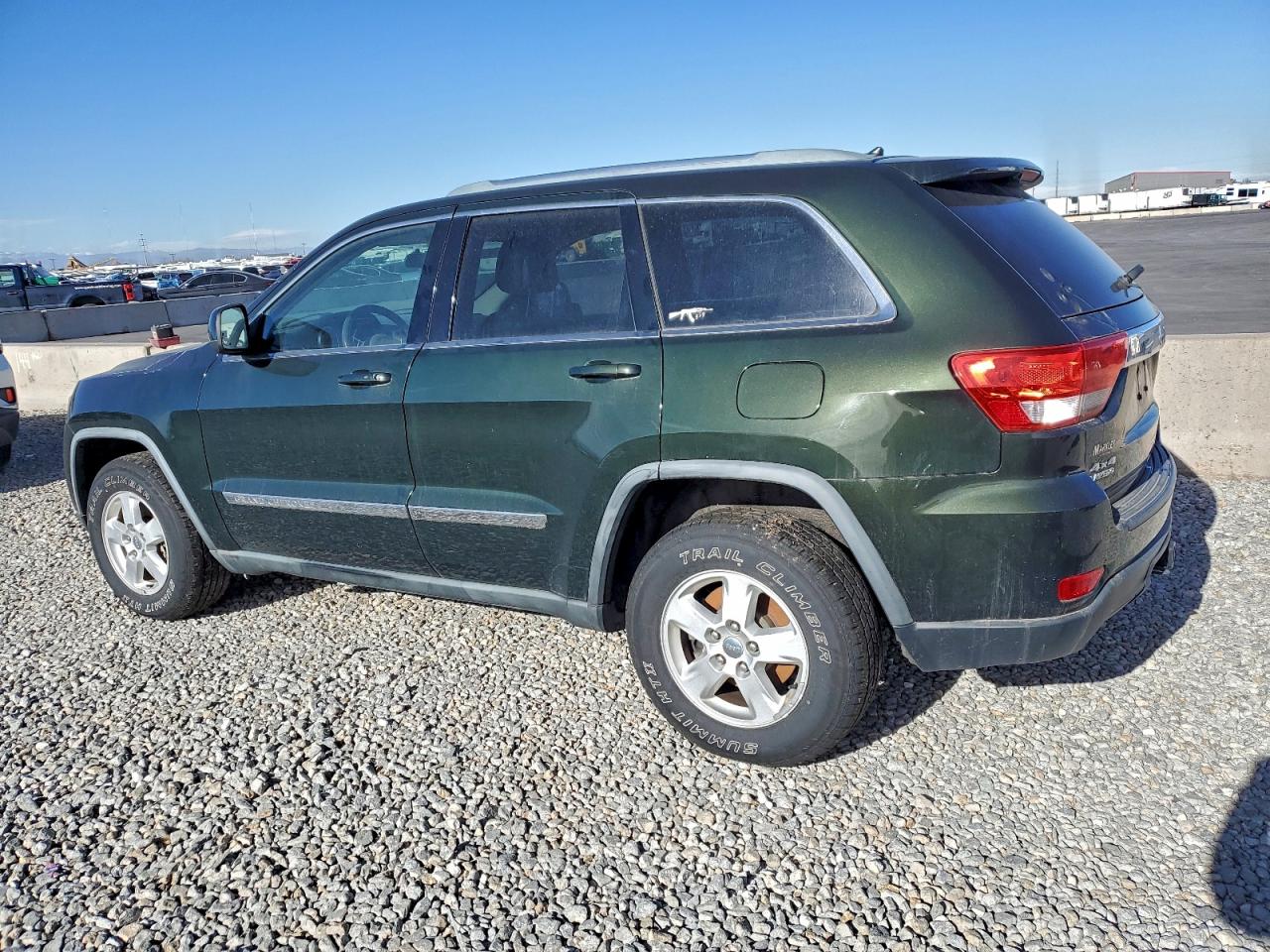 Jeep Grand Cherokee Laredo Image 12