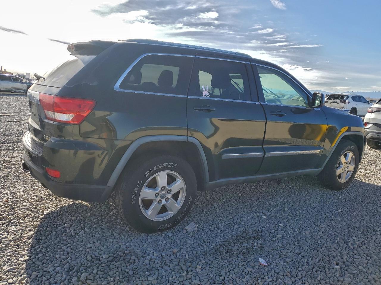 Jeep Grand Cherokee Laredo Image 9