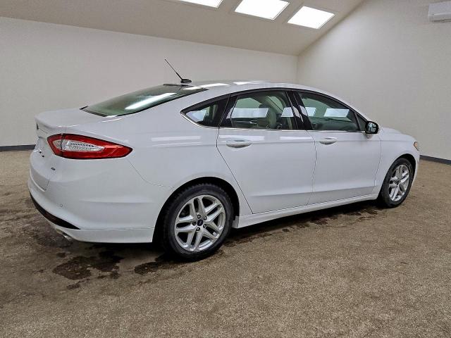 Ford Fusion Se Image 7
